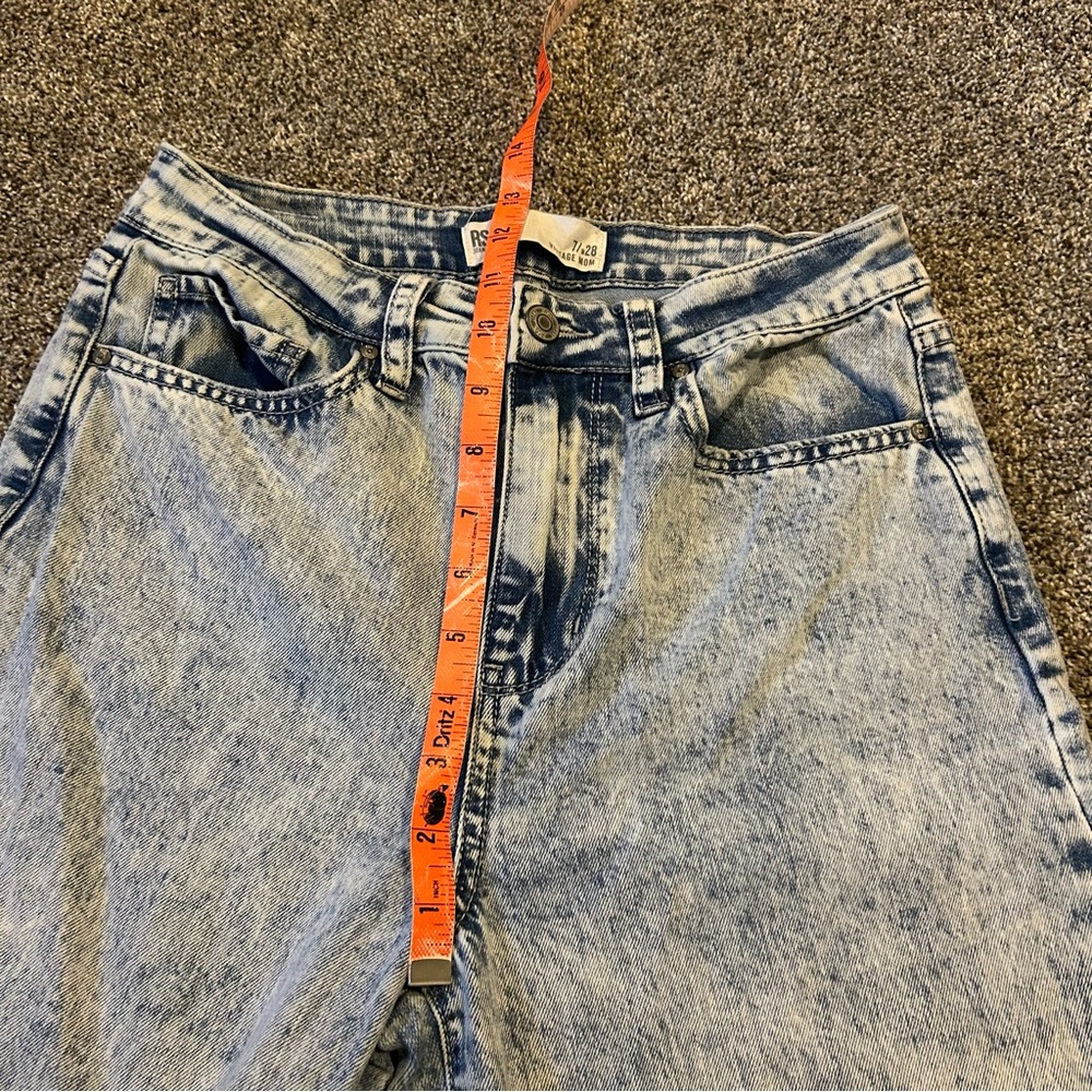 RSQ Vintage Mom Jeans - Picture 6 of 8